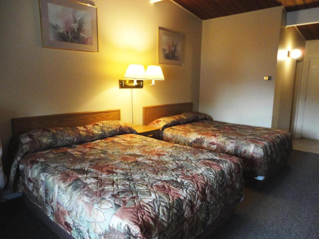 Polson Park Motel 버넌 객실 사진