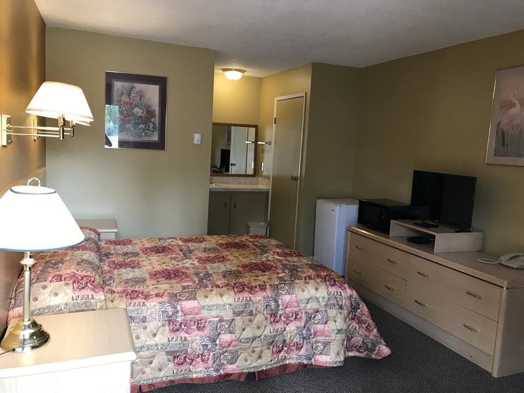 Polson Park Motel 버넌 외부 사진